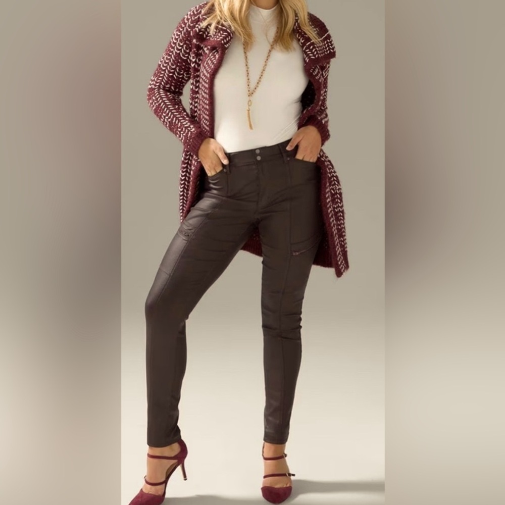 White House Black Market The Skinny High Rise
Cargo Jeans